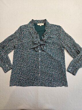 Loft Medium Blouse Green Floral Bow Tie Long Sleeve Button Down Lightweight